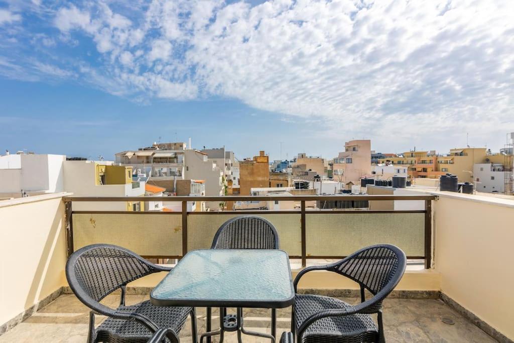 Downtown Spacious Loft Just 3 Minutes From Centre Apartmán Iraklio