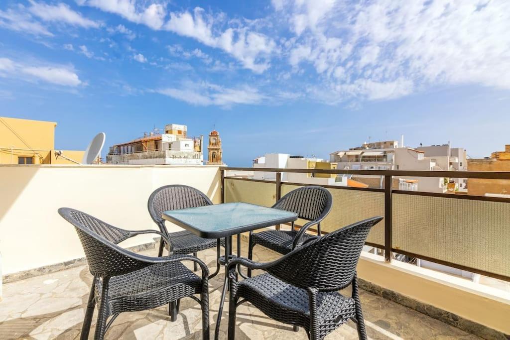 Apartment Downtown Spacious Loft Just 3 Minutes From Centre